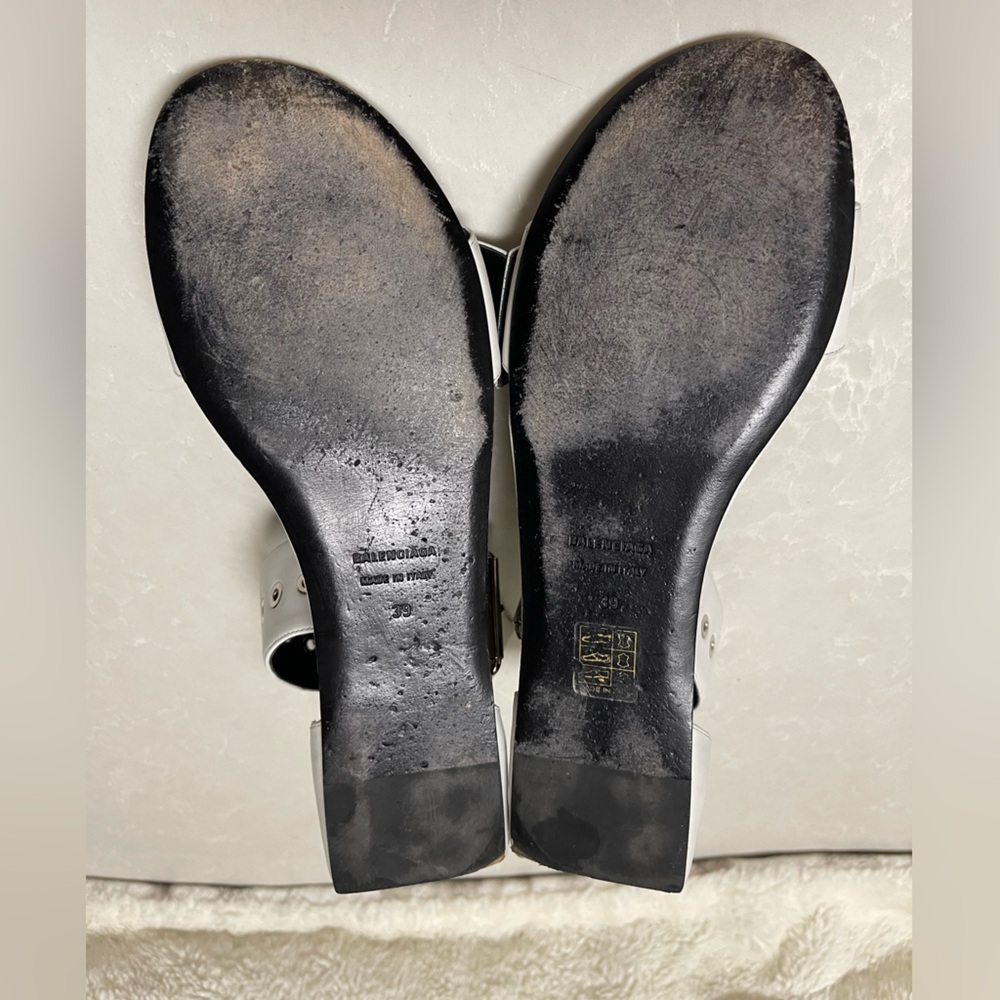 EUC Balenciaga Belt Flat Ankle Strap Sandal. Size 39 - Picture 11 of 12